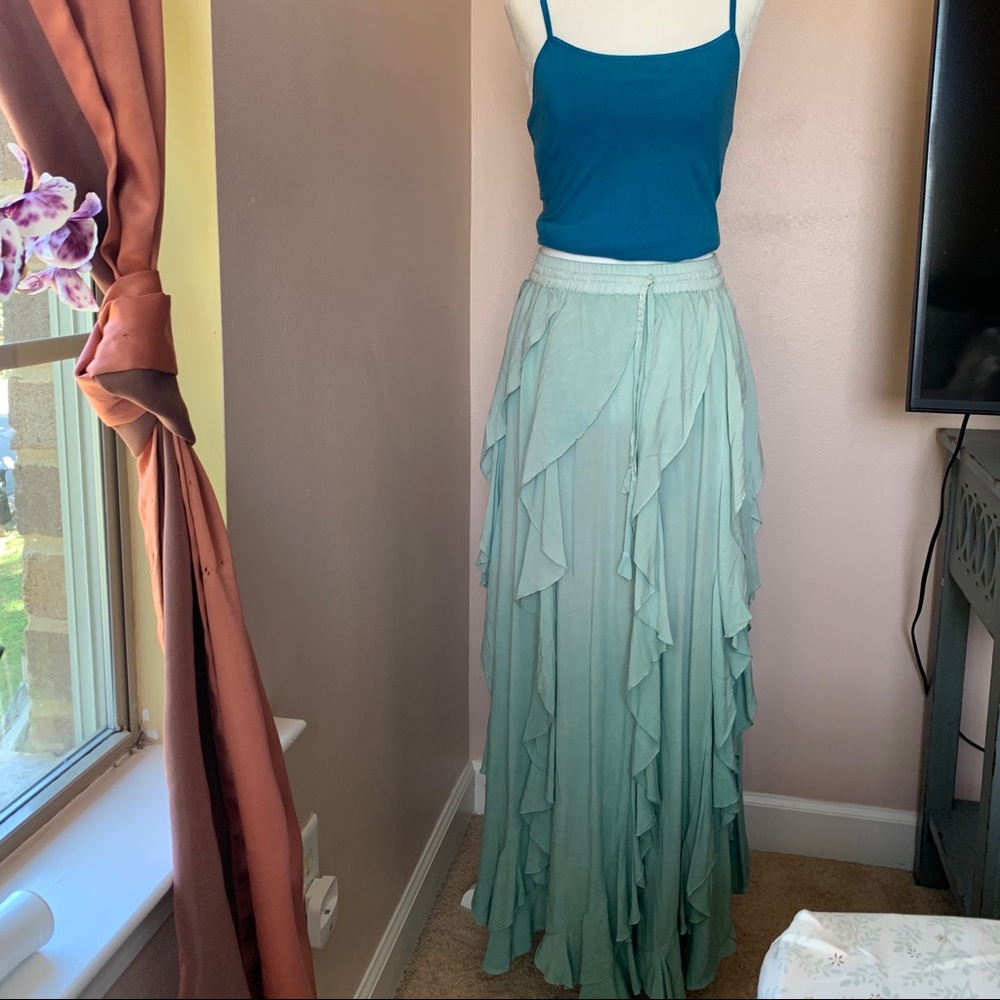 Earthbound Trading Co Seafoam Green Gypsy Skirt